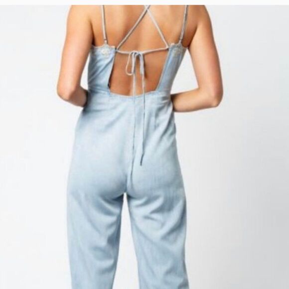 Lost+Wander Celestia Surplice Embroidered Jumpsuit - Picture 2 of 6